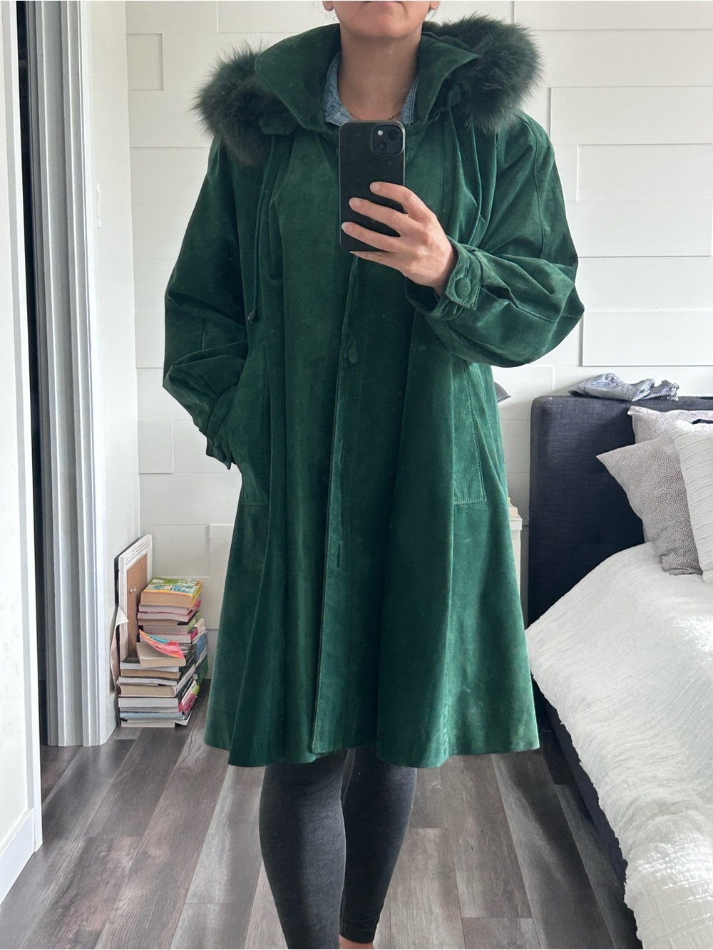 Vintage Di Capra Emerald Green 100% leather hooded coat made in Canada
